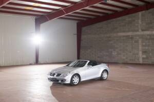 Image 15/32 of Mercedes-Benz SLK 200 Kompressor (2004)