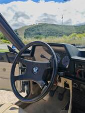 Bild 27/46 von BMW 635 CSi (1981)