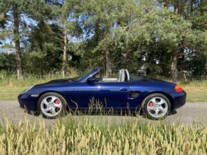 Image 7/50 of Porsche Boxster S (2001)