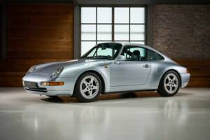 Image 29/36 de Porsche 911 Carrera (1995)