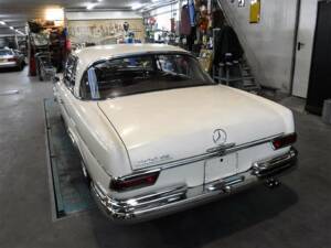 Image 7/50 of Mercedes-Benz 300 SE (1967)