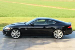 Image 7/50 of Jaguar XKR (2010)