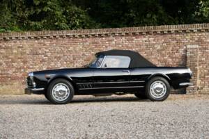 Bild 28/50 von Alfa Romeo 2000 Spider (1961)