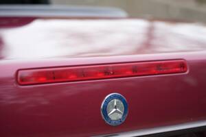 Image 47/95 of Mercedes-Benz 300 SL (1993)