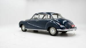 Image 4/15 de BMW 502 (1955)