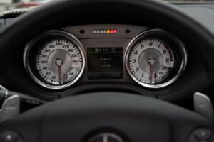 Image 31/45 of Mercedes-Benz SLS AMG Roadster (2012)