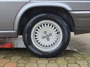 Bild 33/38 von Alfa Romeo 90 2.0 V6 Super (1985)