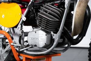 Image 6/6 de KTM DUMMY (1975)