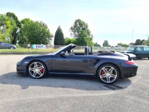 Immagine 4/17 di Porsche 911 Turbo (2007)