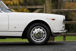 Imagen 32/50 de Alfa Romeo 2600 Spider (1964)