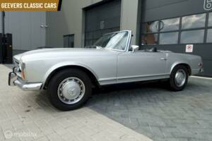 Afbeelding 1/9 van Mercedes-Benz 280 SL (1970)