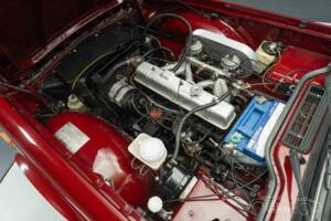 Image 18/19 of Triumph TR 6 (1974)