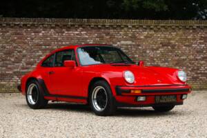 Image 34/50 of Porsche 911 Carrera 3.2 (1988)