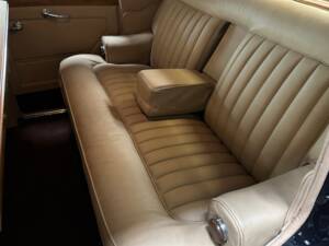 Bild 15/30 von Rolls-Royce Silver Dawn (1951)