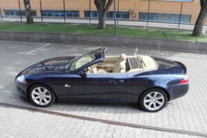 Image 6/23 of Jaguar XK 4.2 (2006)