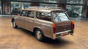 Image 14/40 of Peugeot 404 Break (1965)