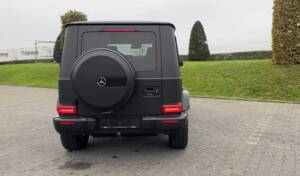 Image 3/13 of Mercedes-Benz G 400 d (LWB) (2021)