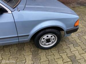 Bild 29/42 von Ford Escort 1.6 (1983)