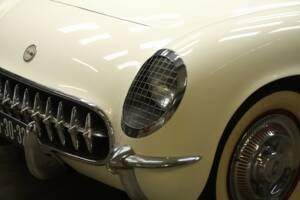 Image 29/50 of Chevrolet Corvette (1954)