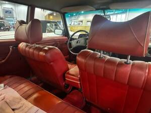 Image 18/21 of Mercedes-Benz 240 D 3,0 (1976)
