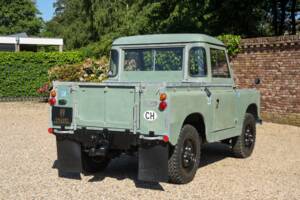Image 24/50 of Land Rover 88 (1965)
