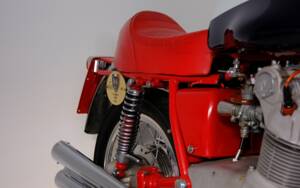 Image 25/99 of MV Agusta 750 Sport (1971)