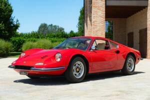 Bild 1/50 von Ferrari Dino 246 GT (1971)