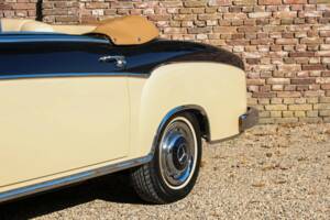 Imagen 26/50 de Mercedes-Benz 220 S Cabriolet (1956)