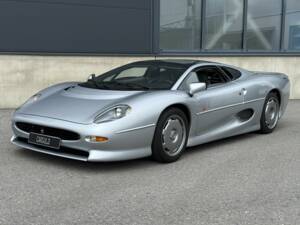 Bild 47/55 von Jaguar XJ 220 (1993)