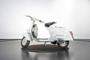 Image 1/50 of Piaggio Vespa 125 (1959)