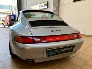 Bild 30/42 von Porsche 911 Carrera (1994)
