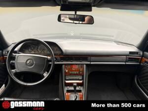 Image 11/15 of Mercedes-Benz 560 SEL (1991)