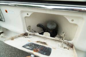 Imagen 11/50 de Mercedes-Benz 220 S (1967)