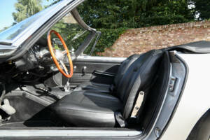 Image 3/50 of Maserati Mistral 3700 Spyder (1965)