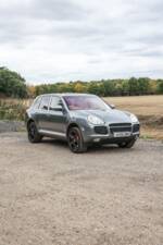 Bild 19/40 von Porsche Cayenne Turbo S (2006)