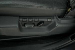 Image 31/43 of Volvo XC90 2.5T (2005)