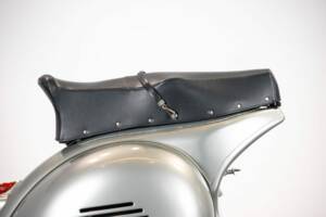 Bild 34/50 von Piaggio Vespa 150 GS (1958)