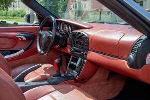 Immagine 25/30 di Porsche Boxster S (2000)