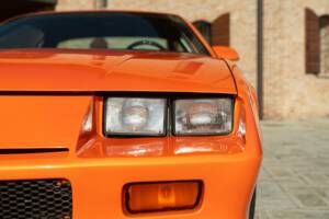 Image 14/50 of Chevrolet Camaro Z28 (1992)