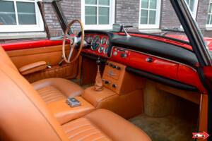 Image 25/38 of Ferrari 250 GT Cabriolet Pininfarina (1961)