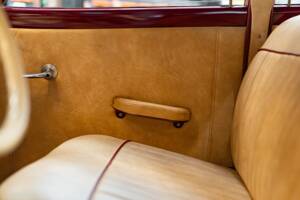 Image 32/50 of BMW 501&#x2F;6 (1955)