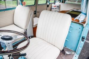 Image 34/40 of Volkswagen T2c Combi (1966)