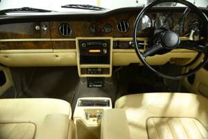 Bild 39/50 von Rolls-Royce Silver Shadow II (1980)