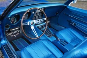 Image 3/50 of Chevrolet Corvette Stingray (1968)