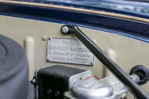 Image 39/49 of Bentley S 3 Continental Flying Spur (1964)