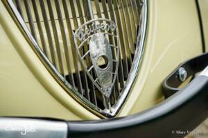 Image 29/47 of Peugeot 402 Eclipse (1935)
