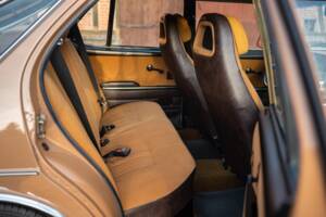 Image 42/84 de Saab 99 Combi Coupe (1976)