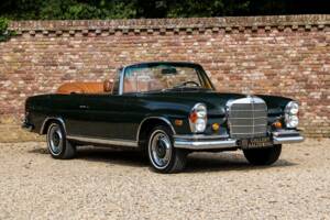 Afbeelding 31/50 van Mercedes-Benz 280 SE (1969)