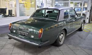Image 12/50 de Rolls-Royce Corniche I (1978)