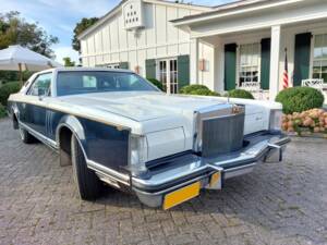 Bild 2/24 von Lincoln Continental Mark V (1979)